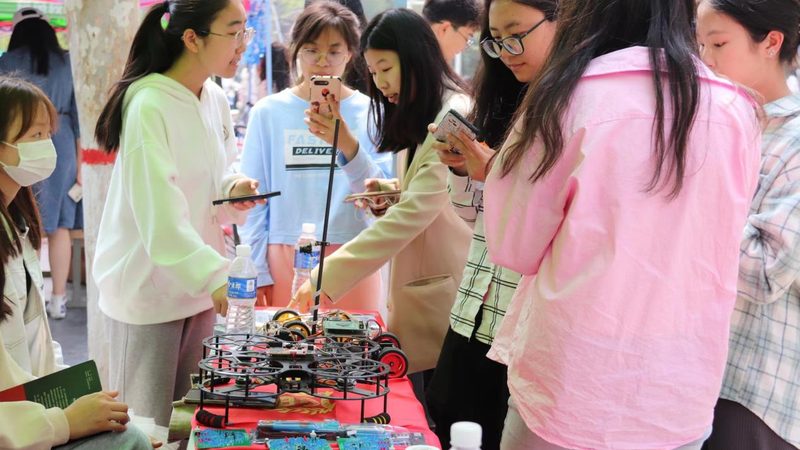 数字孪生软件：揭秘其优缺点，助力企业决策